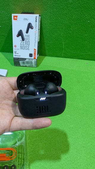 JBL Tune 230 NC TWS Auriculares Inalámbricos