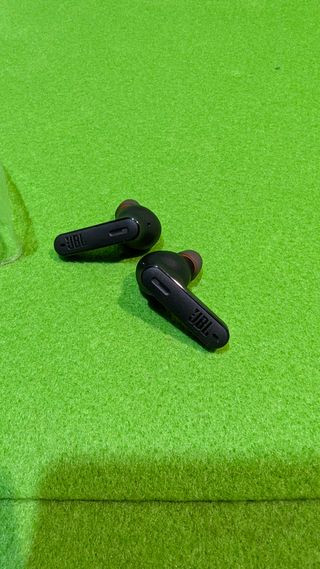 JBL Tune 230 NC TWS Auriculares Inalámbricos