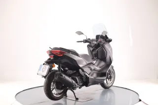 YAMAHA X-Max 125 2025