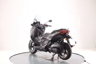 YAMAHA X-Max 125 2025
