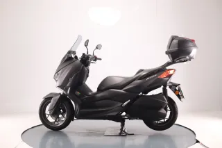 YAMAHA X-MAX 300 2022