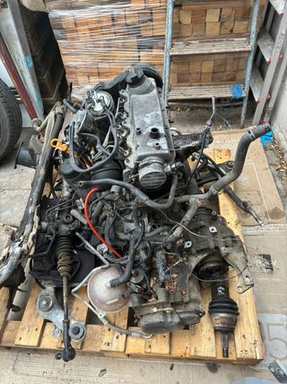 Motor 1.9 TDI con caja cambio,embrague y periferic