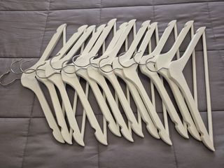 Perchas de Madera Blancas (Pack 12 unidades)