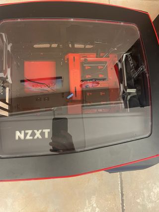 Caja Gaming NZXT Manta Mini-ITX Negra