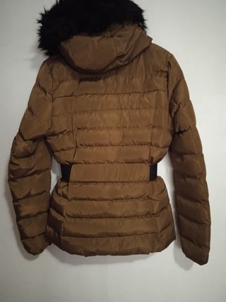 Anorak mujer marrón metálico con capucha