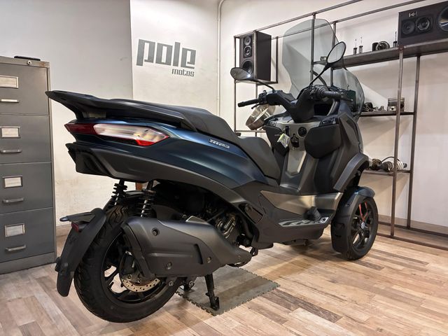 Piaggio MP3 530 Exclusive