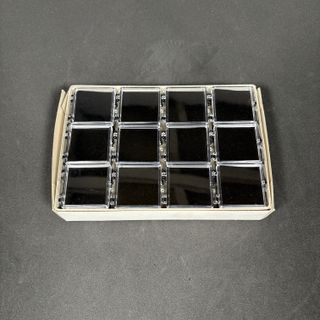 Contenitore per monete, medaglie, francobolli