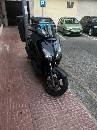 Yamaha Xmax 125cc
