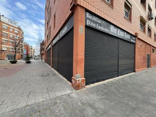 Local comercial en venta en Sant Adrià de Besos
