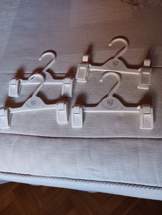 10 Perchas para ropa de niño