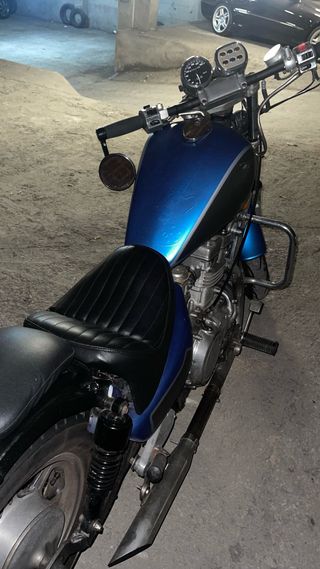 Kawasaki Vulcan 500 Bobber Customizada