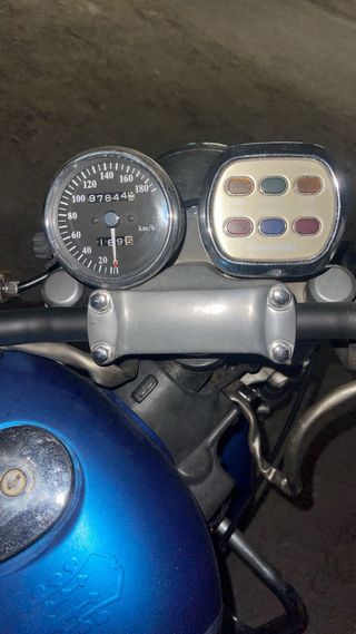 Kawasaki Vulcan 500 Bobber Customizada