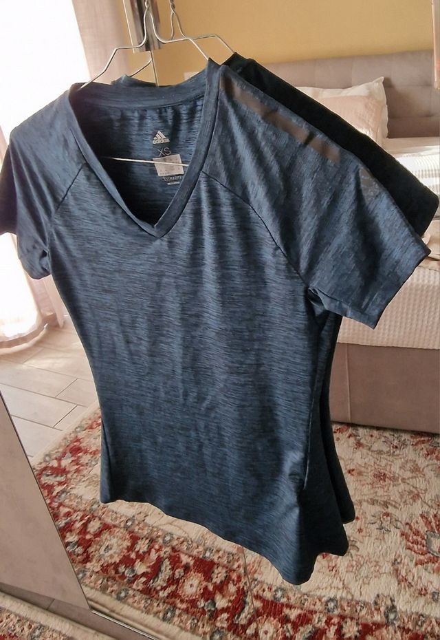 Adidas T-shirt XS Blu