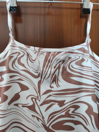 Vestido mini Shein estampado marrón y blanco