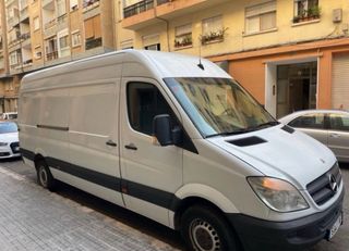 Mercedes-Benz Sprinter 2012