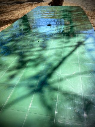 MESA JARDÍN RESINA 230x100cm + 4 SILLAS + COJINES.