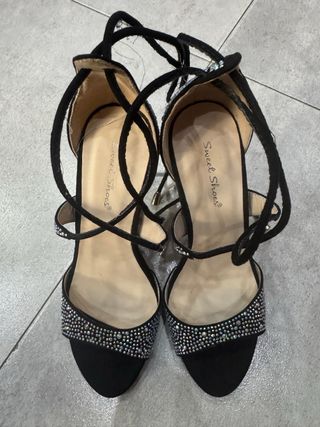 Sandali neri con strass