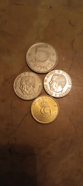 4 Monedas Suecas