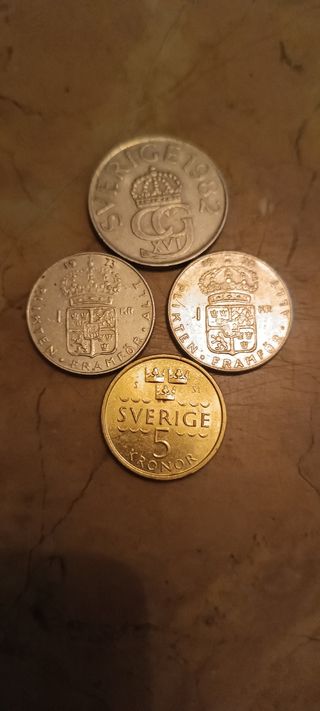 4 Monedas Suecas