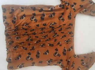 Blusa manga abullonada floral