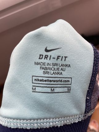Top deportivo Nike azul