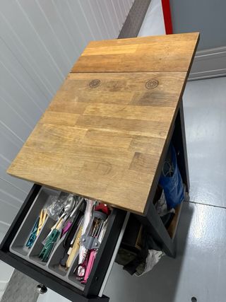 Mesa auxiliar cocina cajón y ruedas