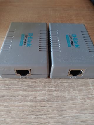 Dos adaptadores  D-Link POE DWL-P100