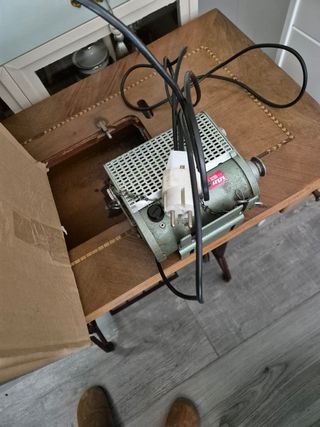 Máquina de coser Alfa Zig-Zag Artesanal