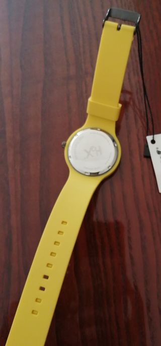 Orologio ONE al quarzo giallo e nero