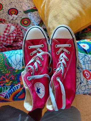 Converse rojas talla 37