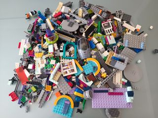 Un sacco di pezzi LEGO