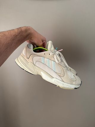Adidas Torsion Crema Talla 44