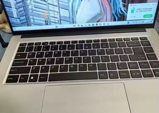 Portátil Lenovo 14.1 16GB Windows 11 Intel