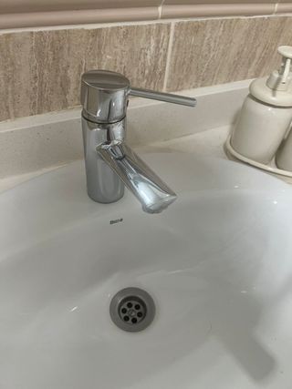 FONTANERO CERTIFICADO 24H