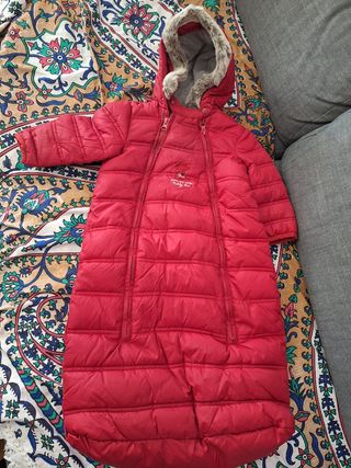 Saco de bebé Chicco rojo