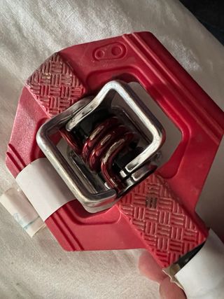 Pedales mixtos C/ y S/ calas