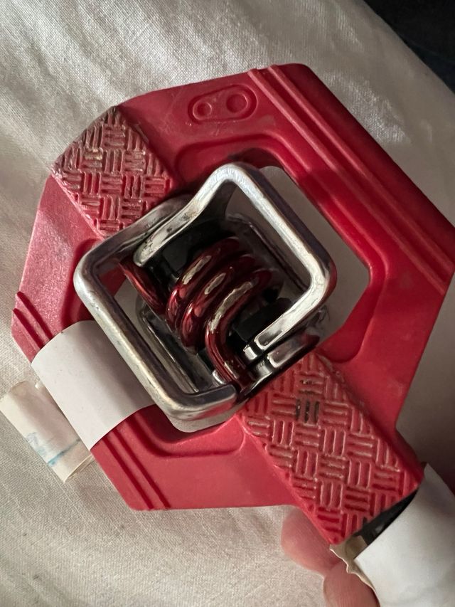 Pedales mixtos C/ y S/ calas