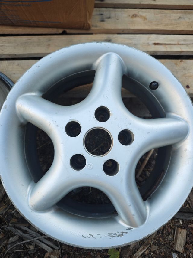 Llantas Mercedes Benz w201