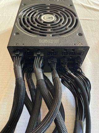 EVGA Supernova 1600 T2 Fuente alimentacion