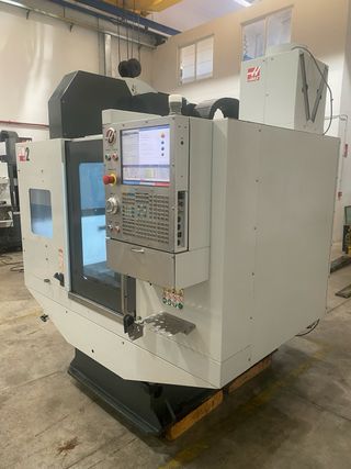 Centro Mecanizado Haas DM-2