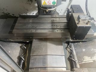 Centro Mecanizado Haas DM-2