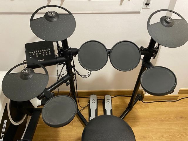 Batería Electrónica Yamaha