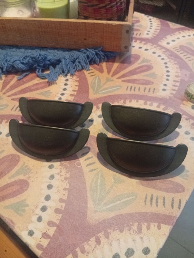 Tiradores negros metálicos Ikea (4 unidades)