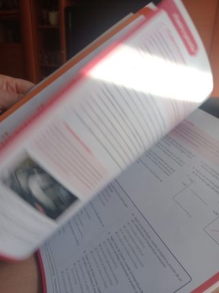 Física y química. 3 ESO. Savia (Spanish Edition)