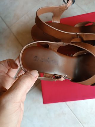 Sandali Lora Ferres marroni Tg 39