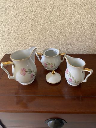 Juego porcelana blanco y oro flores
