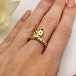 Anillo Serpiente Oro 18kt con diamantes y Rubíes