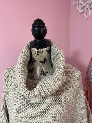 Poncho Oversize Mujer Beige