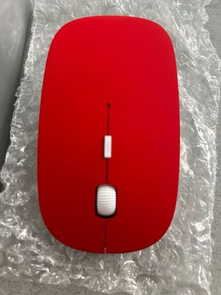 Ratón inalámbrico nuevo rojo
a pilas 