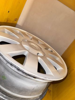 Llantas Renault 16 Pulgadas 5 Tornillos
